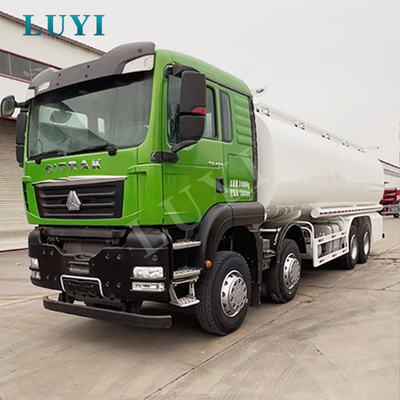 Sinotruk SITRAK 8×4 30000L Руководство по покупке бензовоза для дизельных, бензиновых и мобильных заправочных станций