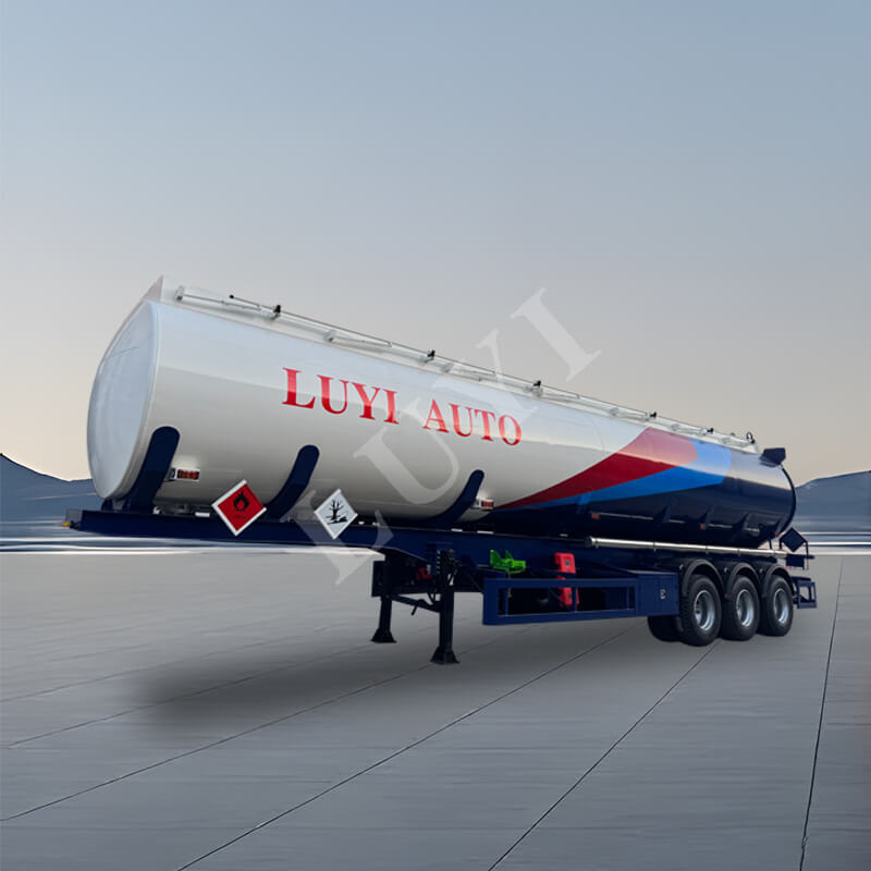 3-осный 5-отсековый полуприцеп-цистерна из углеродистой стали емкостью 45 000 литров 3-осный 5-отсековый полуприцеп-цистерна из углеродистой стали емкостью 45 000 литров