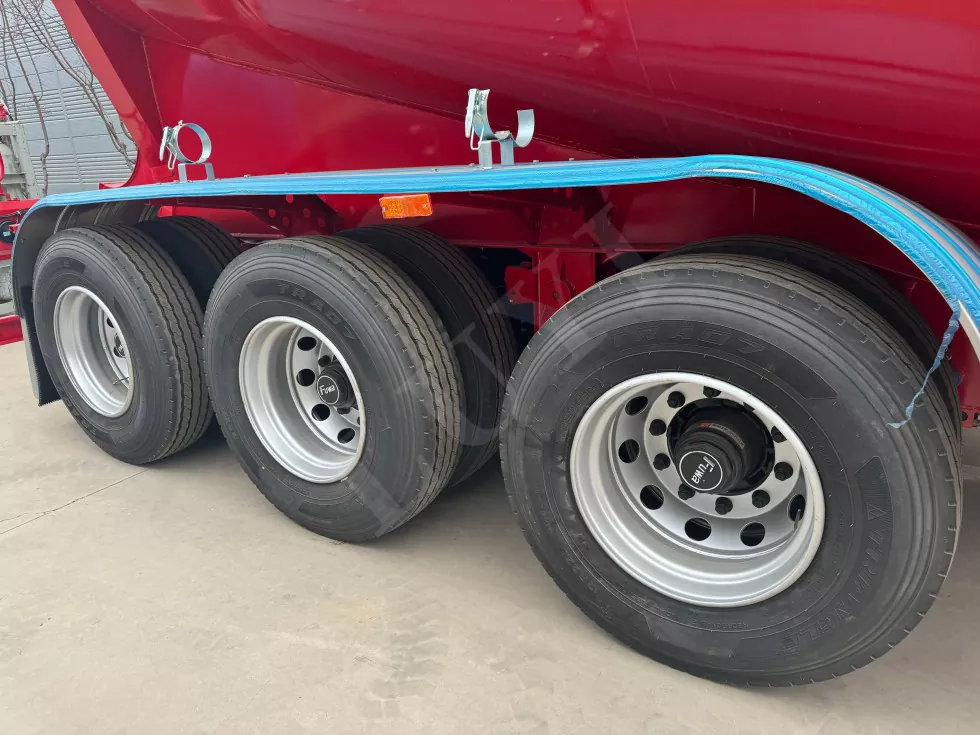 Carbon Steel Semi-Trailer