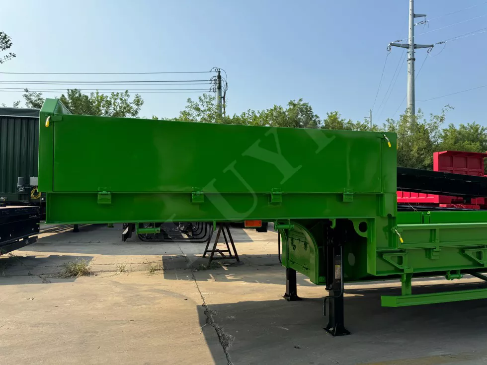 Three-Axle Low-Bed Semi-Trailer